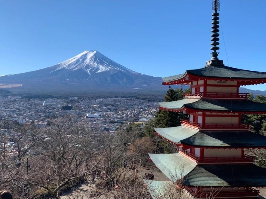 富士山を眺められる宿 ゲストハウス花水木 Nishikatsura Екстер'єр фото