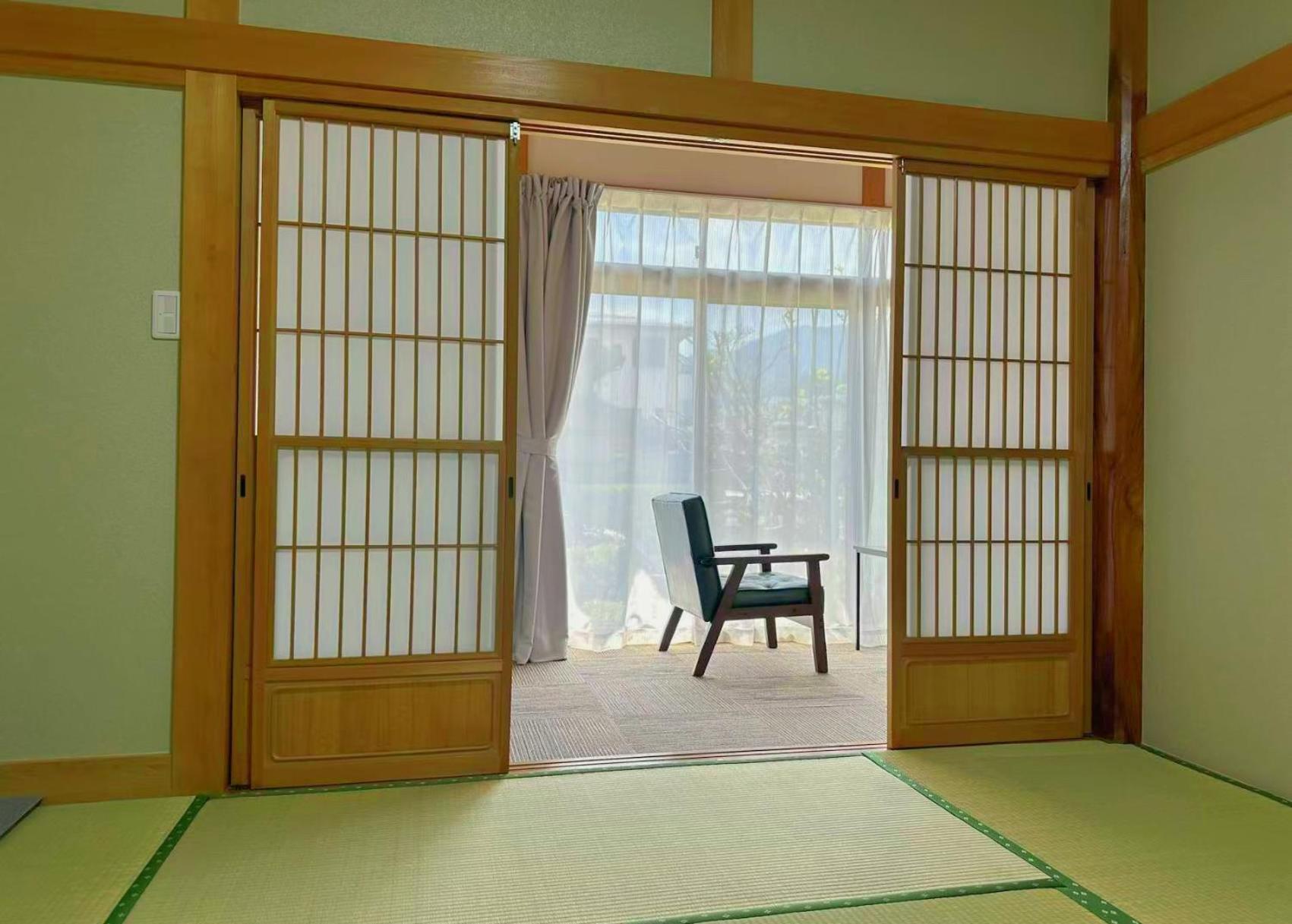 富士山を眺められる宿 ゲストハウス花水木 Nishikatsura Екстер'єр фото